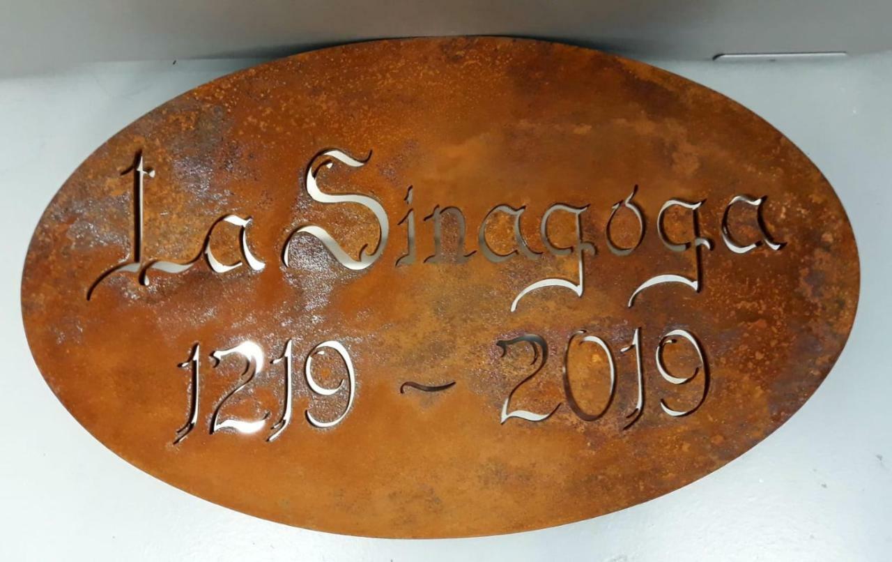 Гостевой дом La Sinagoga Пеньяранда-де-Дуэро Экстерьер фото